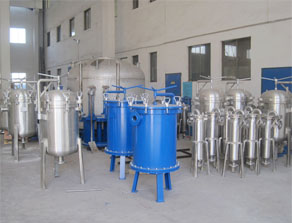 XY-D袋式過濾機(jī)噴四氟